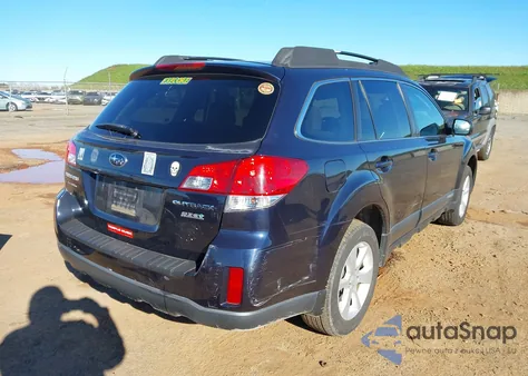 2013 Subaru Outback 2.5I Premium из США, поврежденный, VIN 4S4BRBCC3D3240031